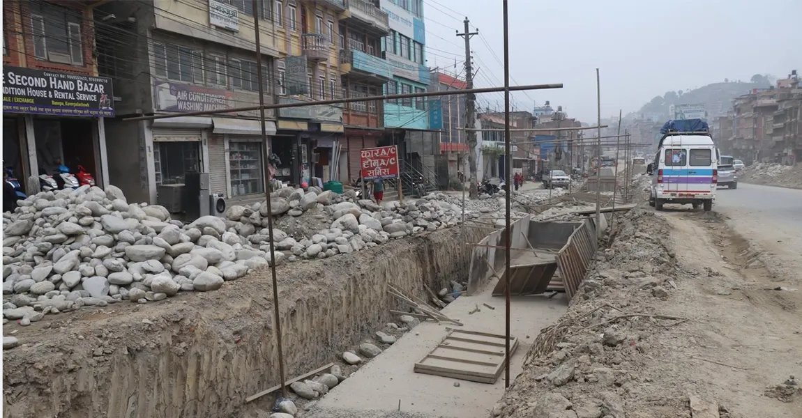 बनेपा बजार क्षेत्रको सडक निर्माण अघि बढ्यो